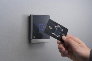 black card rfid reader